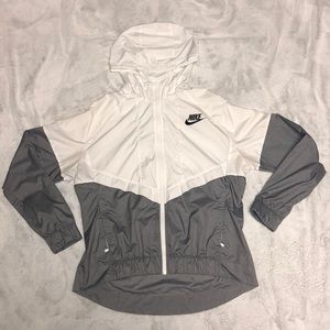 Nike windbreaker